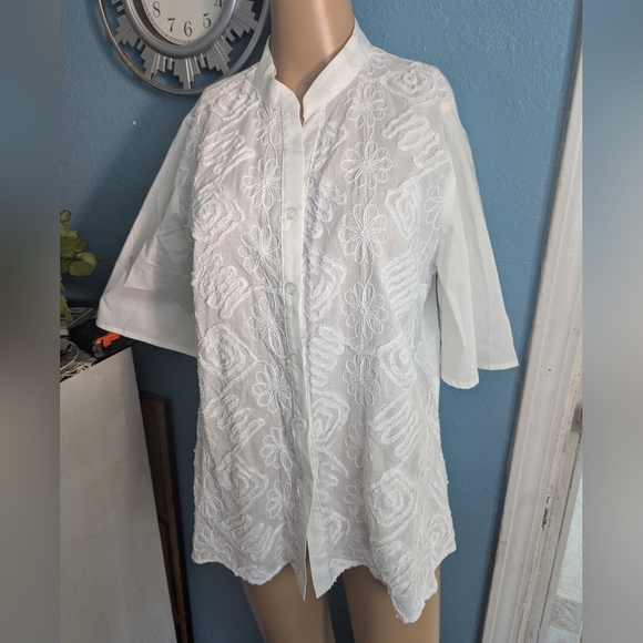 Gocce Di Elena White Embroidered Women's Top - Picture 1 of 6